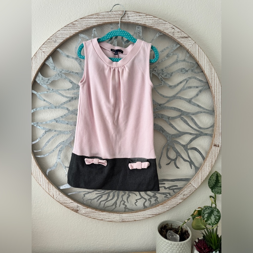 GAP KIDS Girl’s Dress. Size XS 4/5. Pink Bows & Pockets